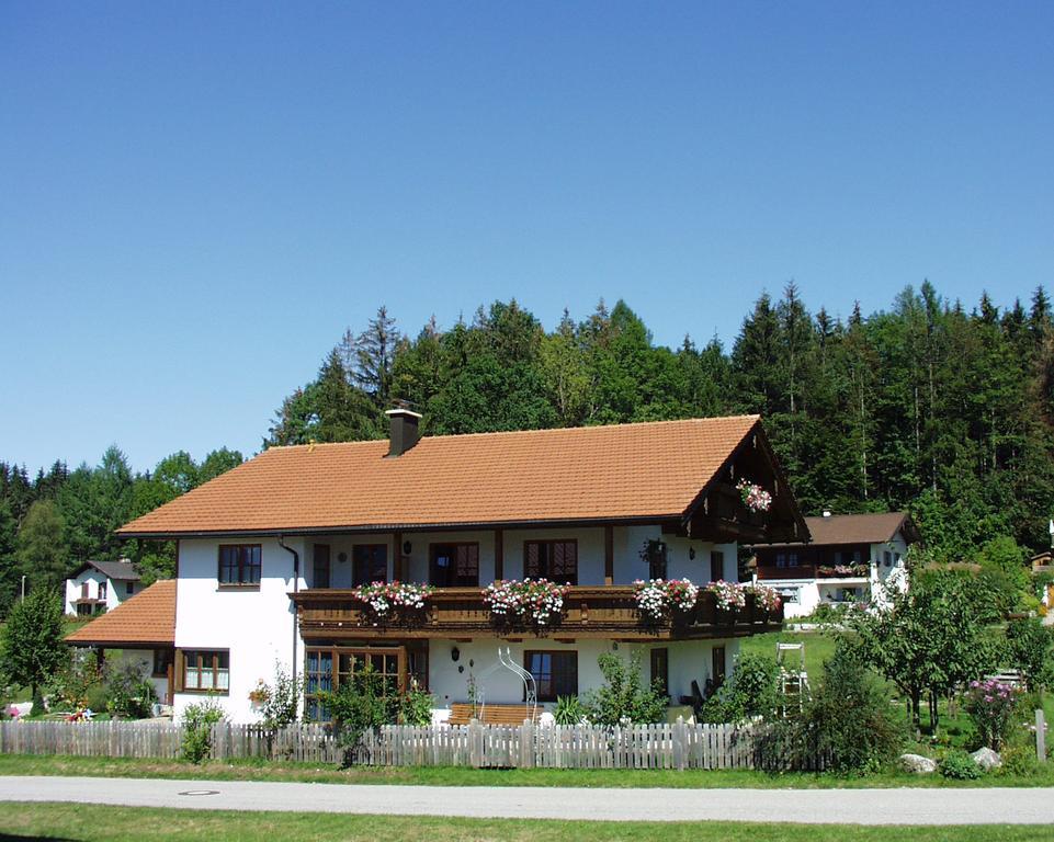 Apartment Andrea - Chiemgau Karte Інцель Номер фото